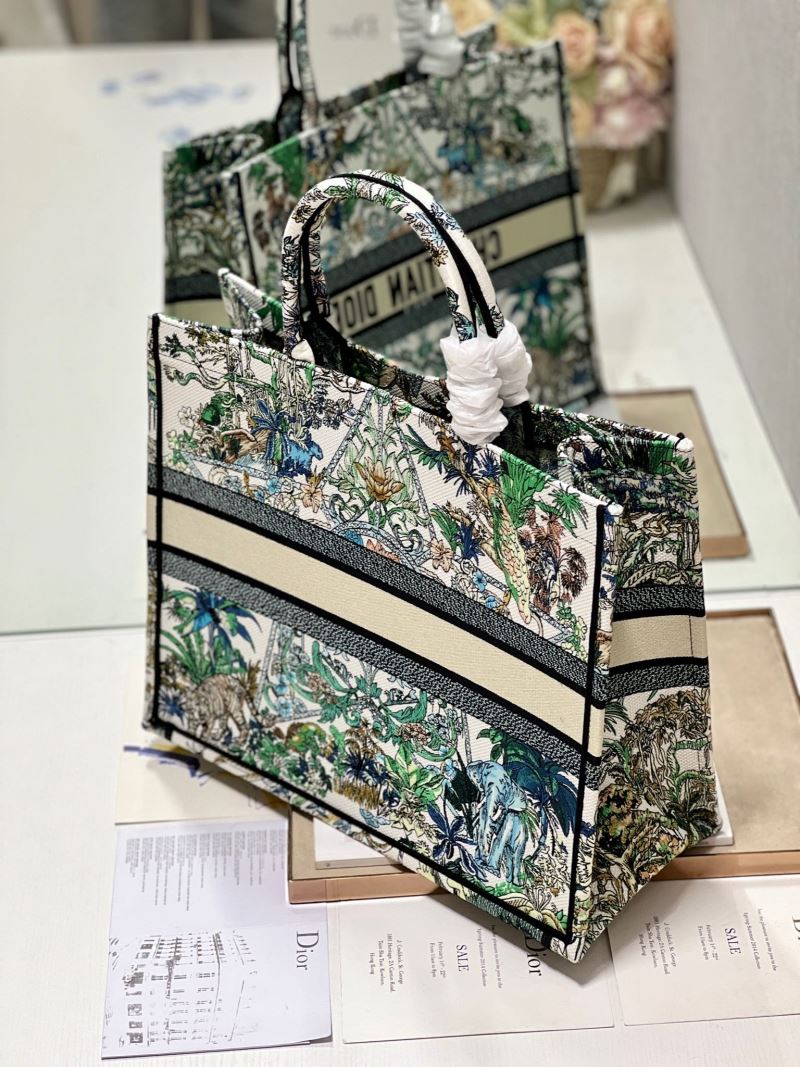 Dior Shopping Bags